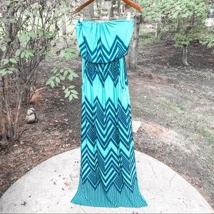 Three Pink Hearts Maxi Dress